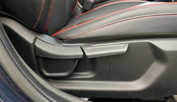 2024 Hyundai NEW I20 N LINE N8 1.0 TURBO DCT, Petrol, Automatic, 16,539 km, Driver Side Adjustment Panel