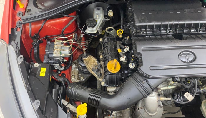 2022 Tata Tiago XTA PETROL, Petrol, Automatic, 43,765 km, Engine View - Right