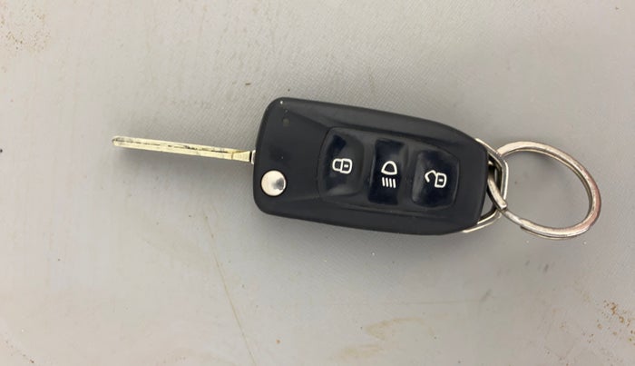 2022 Tata Tiago XTA PETROL, Petrol, Automatic, 43,765 km, Key Close Up