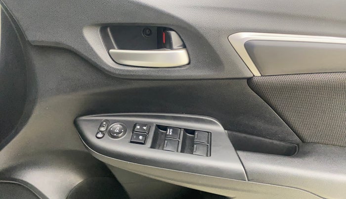 2021 Honda WR-V 1.2L I-VTEC VX MT, Petrol, Manual, 41,338 km, Driver Side Door Panels Control