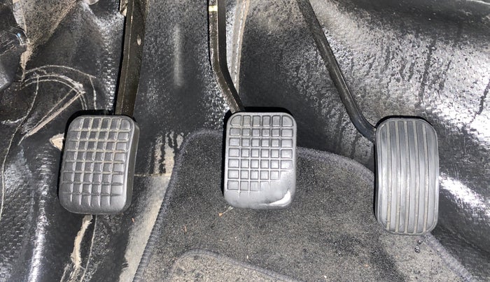 2019 Tata Tiago XZ PLUS DUAL TONE PETROL, Petrol, Manual, 1,11,349 km, Pedals