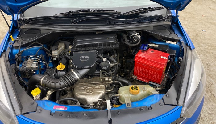2019 Tata Tiago XZ PLUS DUAL TONE PETROL, Petrol, Manual, 1,11,349 km, Engine View