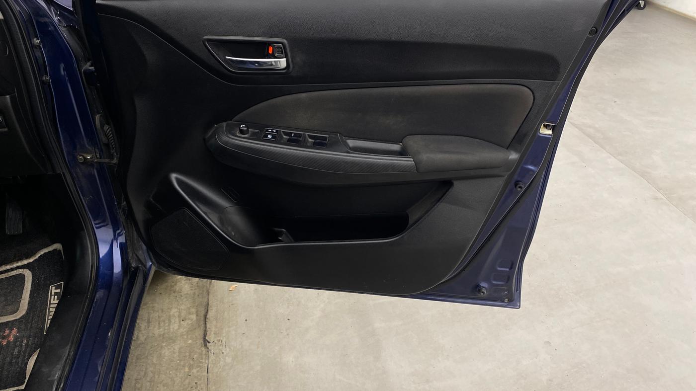 2023 Maruti Swift VXI AMT, Petrol, Automatic, 24,184 km, Driver Side Door Panels Control