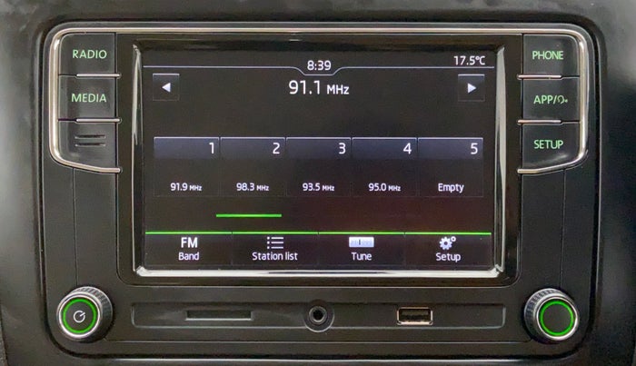 2020 Skoda Rapid ACTIVE 1.0 TSI AT, Petrol, Automatic, 11,881 km, Infotainment System