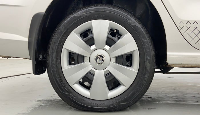 2020 Skoda Rapid ACTIVE 1.0 TSI AT, Petrol, Automatic, 11,881 km, Right Rear Wheel