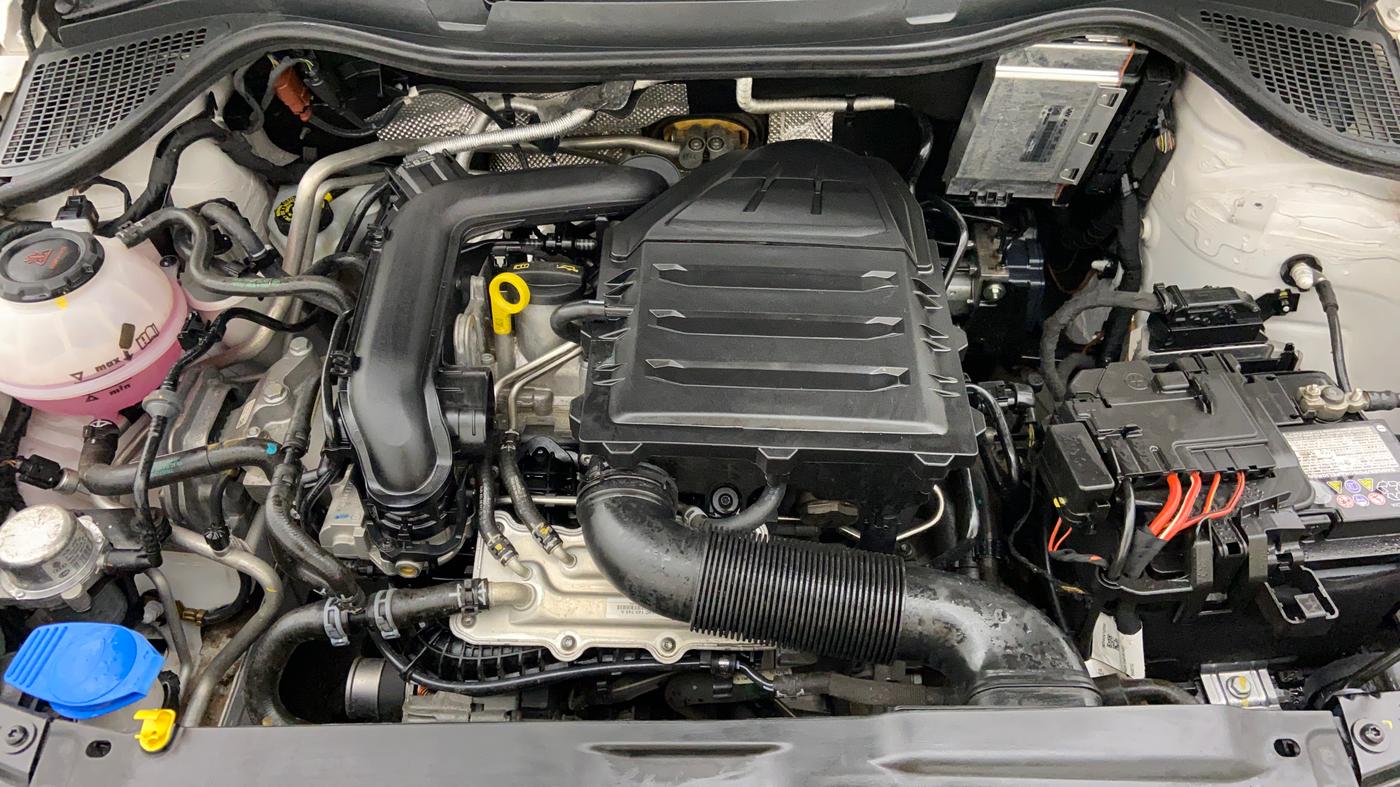 2020 Skoda Rapid ACTIVE 1.0 TSI AT, Petrol, Automatic, 11,881 km, Engine Bonet View