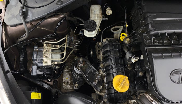2019 Tata Tiago XZA PETROL, Petrol, Automatic, 35,681 km, Engine View - Right