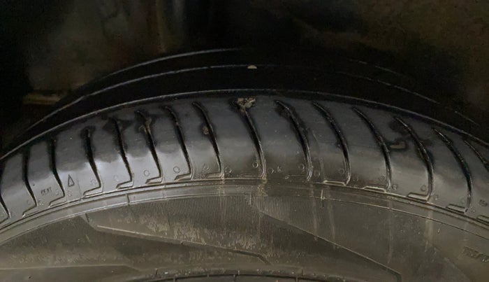 2017 Honda City 1.5L I-VTEC V MT, Petrol, Manual, 88,941 km, Right Rear Tyre Tread