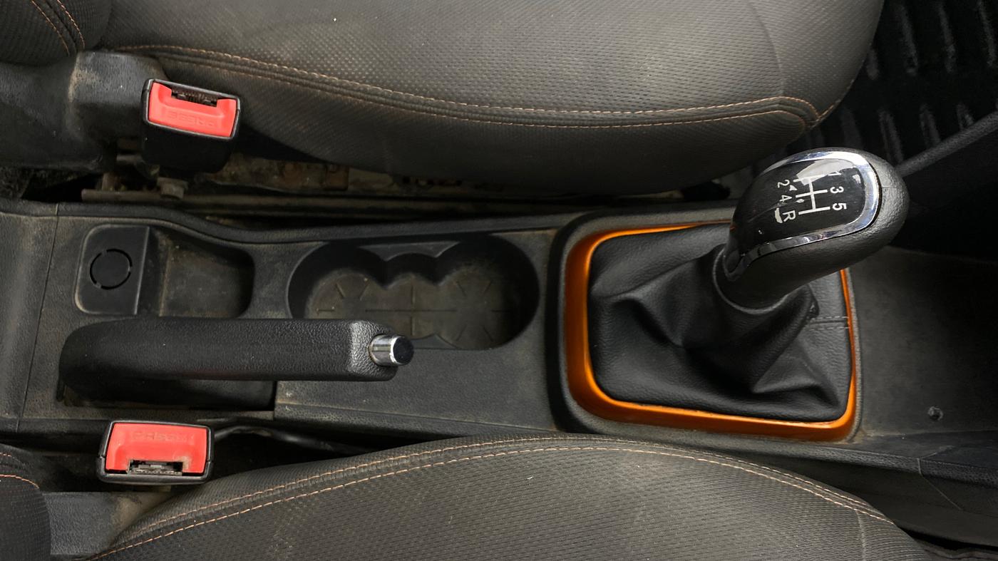 2018 Tata TIAGO NRG PETROL, CNG, Manual, 89,100 km, Gear Lever