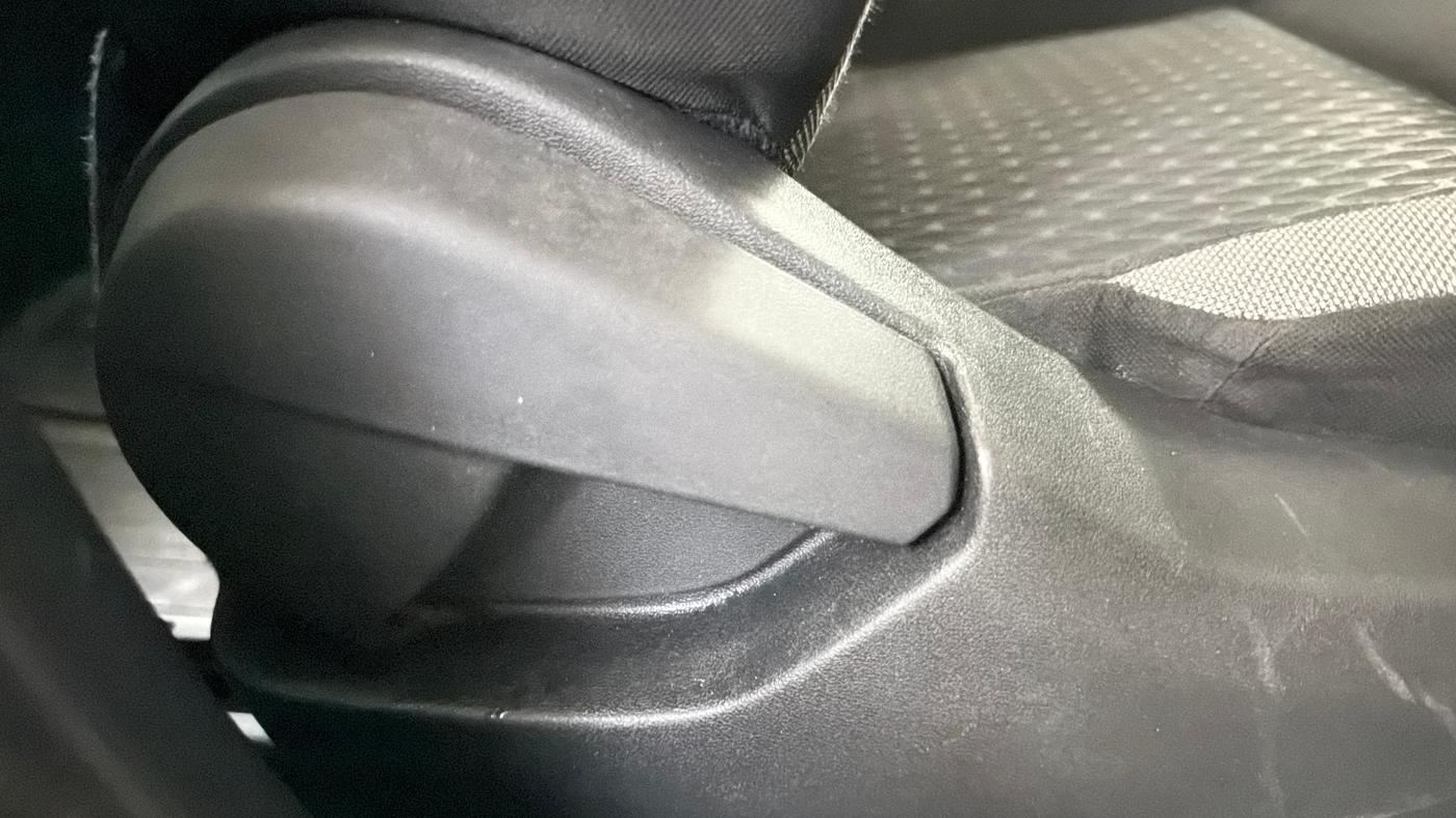 2022 Nissan MAGNITE XE, Petrol, Manual, 54,812 km, Driver Side Adjustment Panel