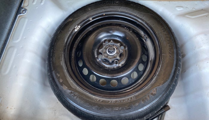 2014 Hyundai Grand i10 MAGNA 1.2 KAPPA VTVT, Petrol, Manual, 1,15,838 km, Spare Tyre