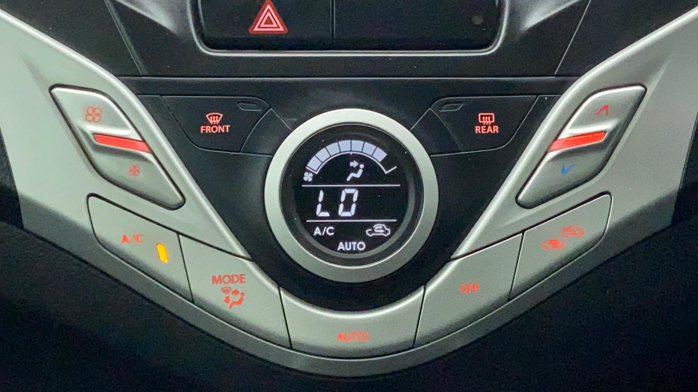 2015 Maruti Baleno ZETA 1.2 K12, Petrol, Manual, 31,321 km, Automatic Climate Control