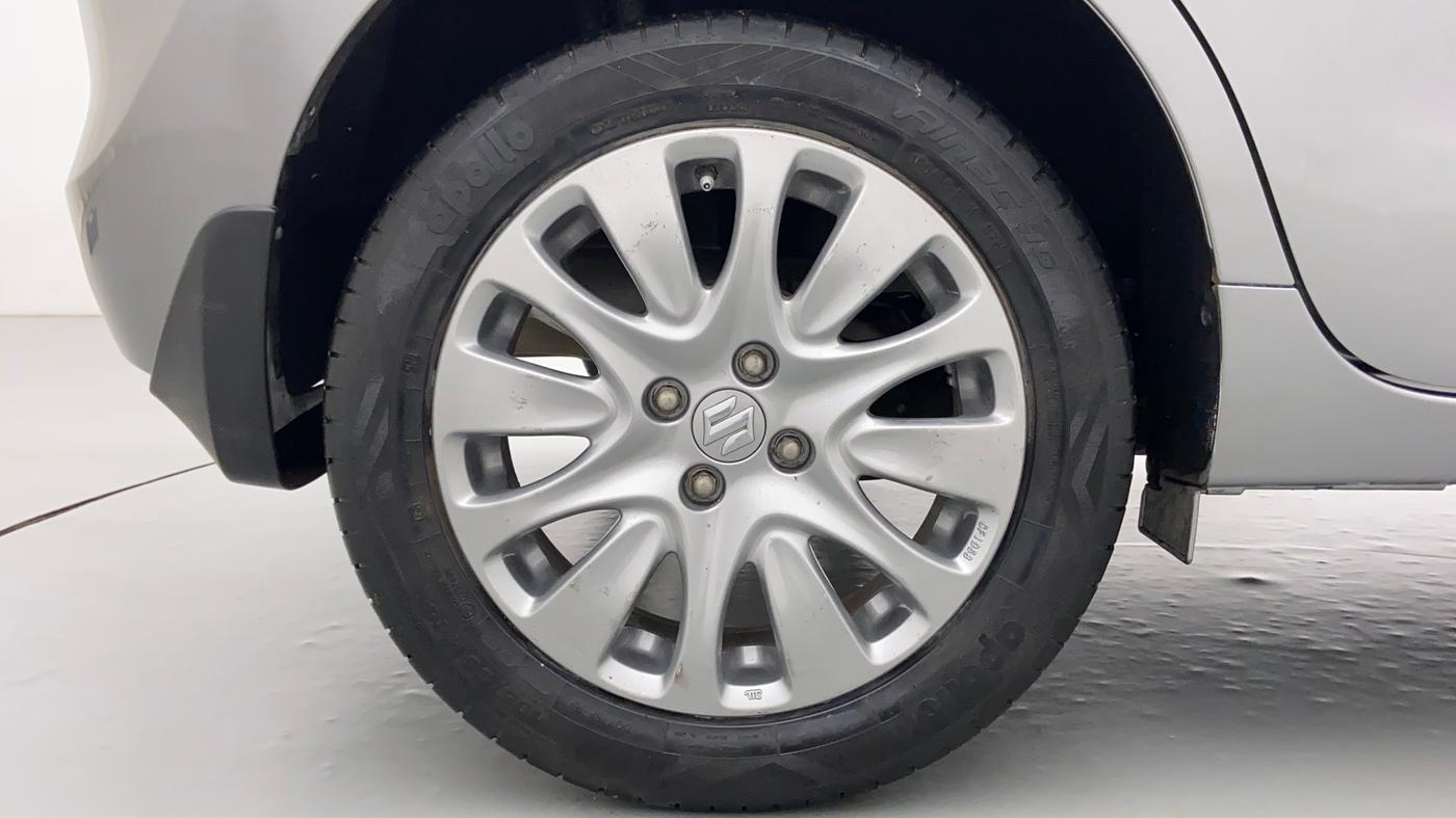 2015 Maruti Baleno ZETA 1.2 K12, Petrol, Manual, 31,321 km, Right Rear Wheel
