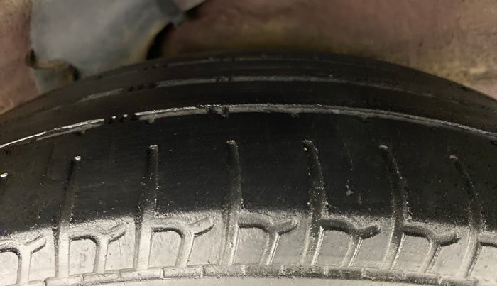 2011 Hyundai i10 SPORTZ 1.2 KAPPA2, Petrol, Manual, 44,760 km, Left Rear Tyre Tread