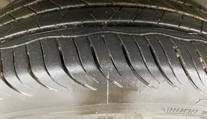 2021 Maruti S Cross ZETA 1.5, Petrol, Manual, 45,187 km, Left Front Tyre Tread