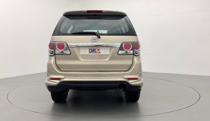 2016 Toyota Fortuner 3.0 MT 4X4, Diesel, Manual, 47,185 km, Back/Rear