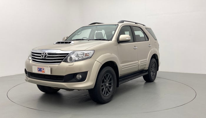2016 Toyota Fortuner 3.0 MT 4X4, Diesel, Manual, 47,185 km, Left Front Diagonal