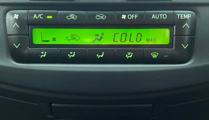 2016 Toyota Fortuner 3.0 MT 4X4, Diesel, Manual, 47,185 km, Automatic Climate Control