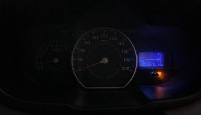 2012 Hyundai i10 MAGNA 1.2, Petrol, Manual, 1,00,643 km, Odometer Image