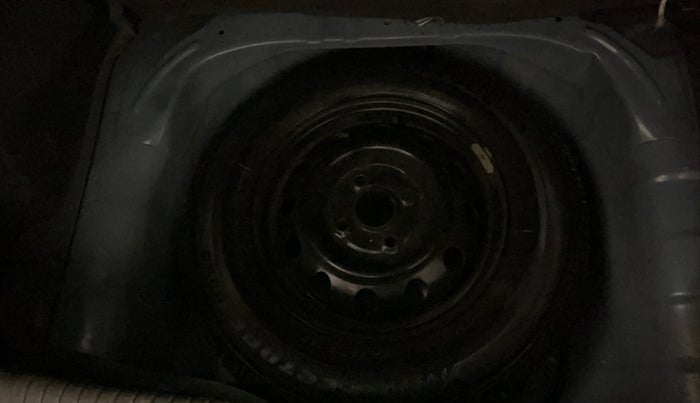 2012 Hyundai i10 MAGNA 1.2, Petrol, Manual, 1,00,643 km, Spare Tyre