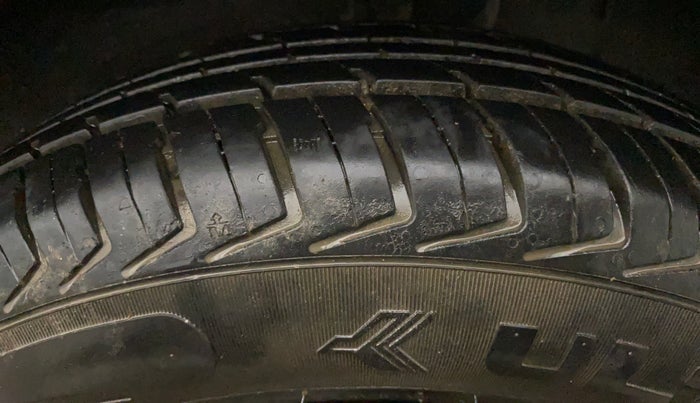 2016 Renault Kwid RXT 0.8, Petrol, Manual, 51,913 km, Left Rear Tyre Tread