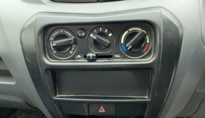 2013 Maruti Alto 800 LX, Petrol, Manual, 57,070 km, AC Unit - Directional switch has minor damage
