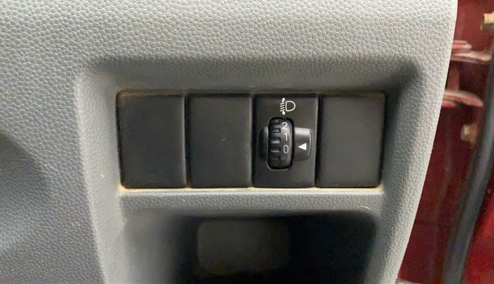 2013 Maruti Alto 800 LX, Petrol, Manual, 57,070 km, Dashboard - Headlight height adjustment not working