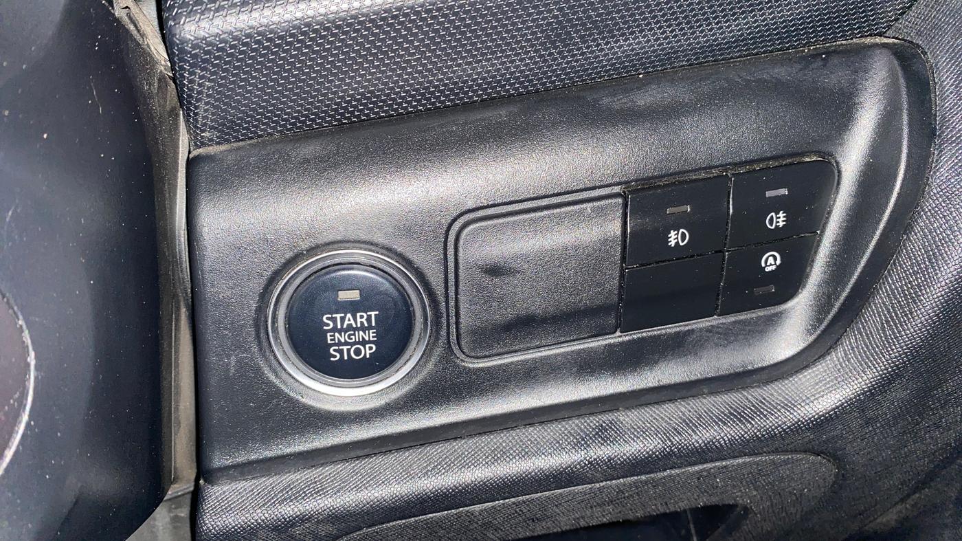 2022 Tata ALTROZ XZ PLUS PETROL DARK EDITION, Petrol, Manual, 40,087 km, Keyless Start/ Stop Button