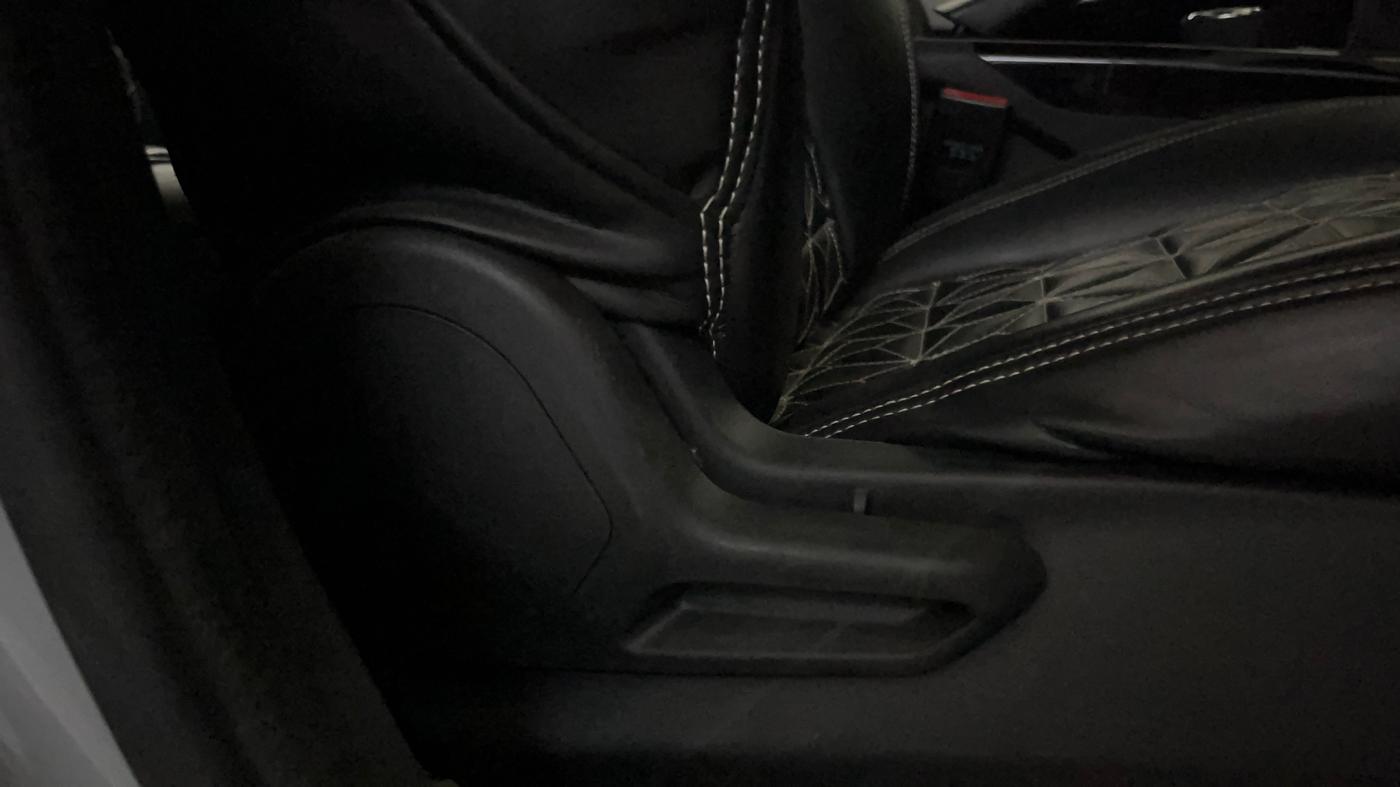 2024 Tata NEXON PURE 1.2 PETROL, CNG, Manual, 20,901 km, Driver Side Adjustment Panel