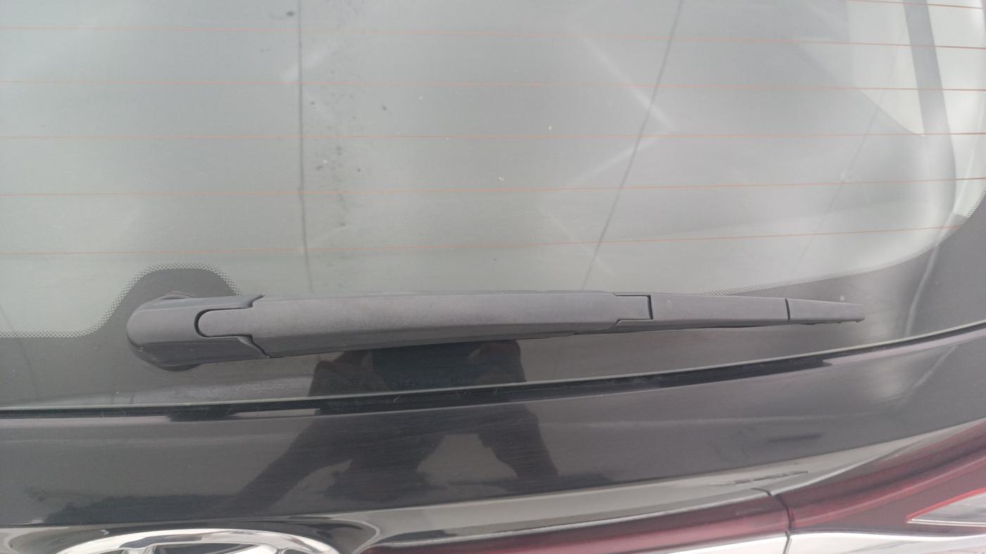 2022 Hyundai NEW I20 ASTA (O) 1.2 AT, Petrol, Automatic, 8,598 km, Rear Wiper