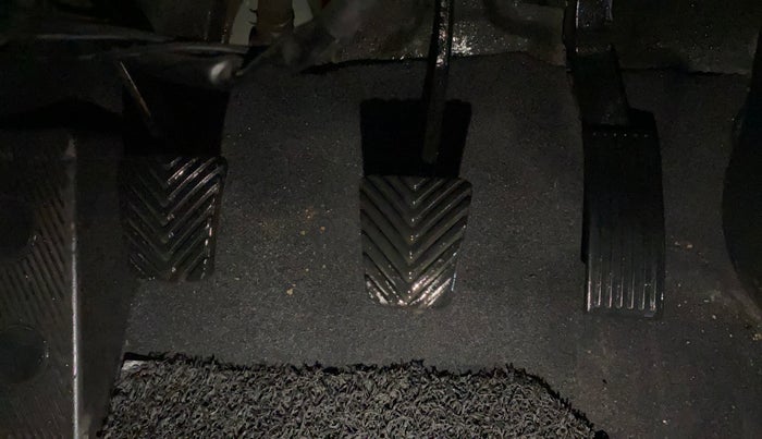 2018 Hyundai Elite i20 MAGNA EXECUTIVE 1.2, CNG, Manual, 73,543 km, Pedals