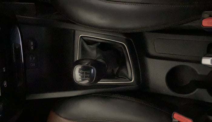 2018 Hyundai Elite i20 MAGNA EXECUTIVE 1.2, CNG, Manual, 73,543 km, Gear Lever