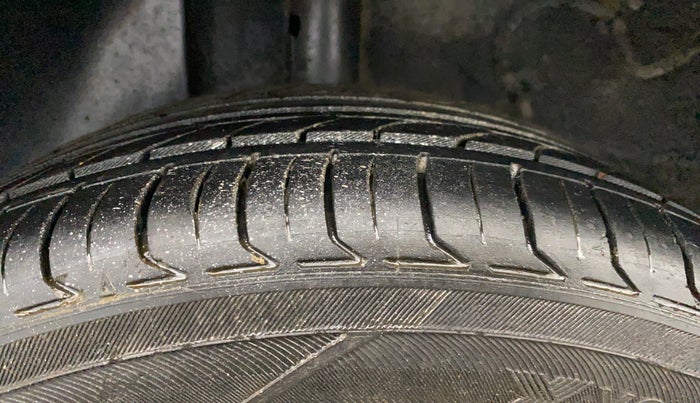 2020 Tata ALTROZ XZ PETROL, Petrol, Manual, 78,262 km, Right Rear Tyre Tread