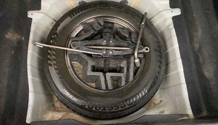 2020 Tata ALTROZ XZ PETROL, Petrol, Manual, 78,262 km, Spare Tyre