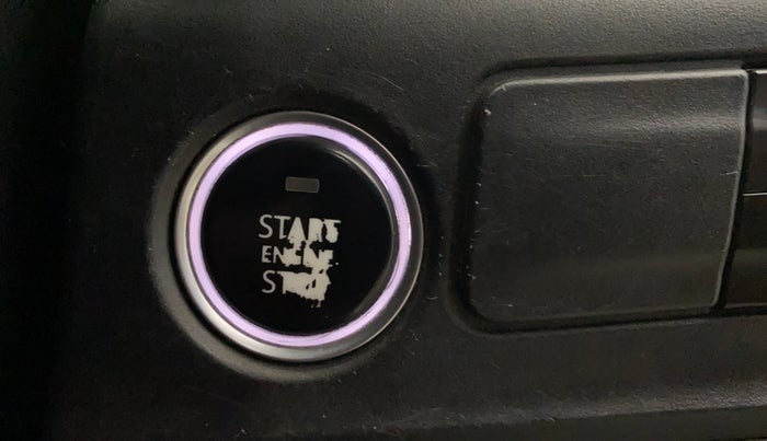 2020 Tata ALTROZ XZ PETROL, Petrol, Manual, 78,262 km, Keyless Start/ Stop Button