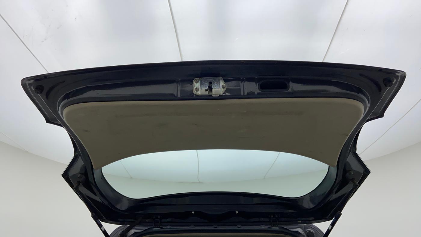 2015 Maruti Ertiga VXI, Petrol, Manual, 89,315 km, Boot Door Open
