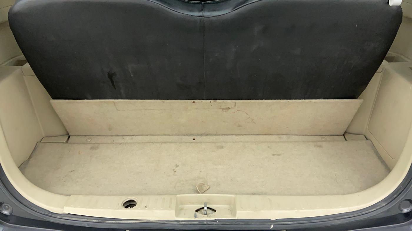 2015 Maruti Ertiga VXI, Petrol, Manual, 89,315 km, Boot Inside