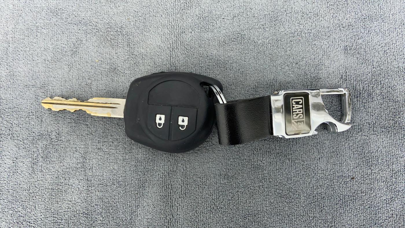 2015 Maruti Ertiga VXI, Petrol, Manual, 89,315 km, Key Close Up