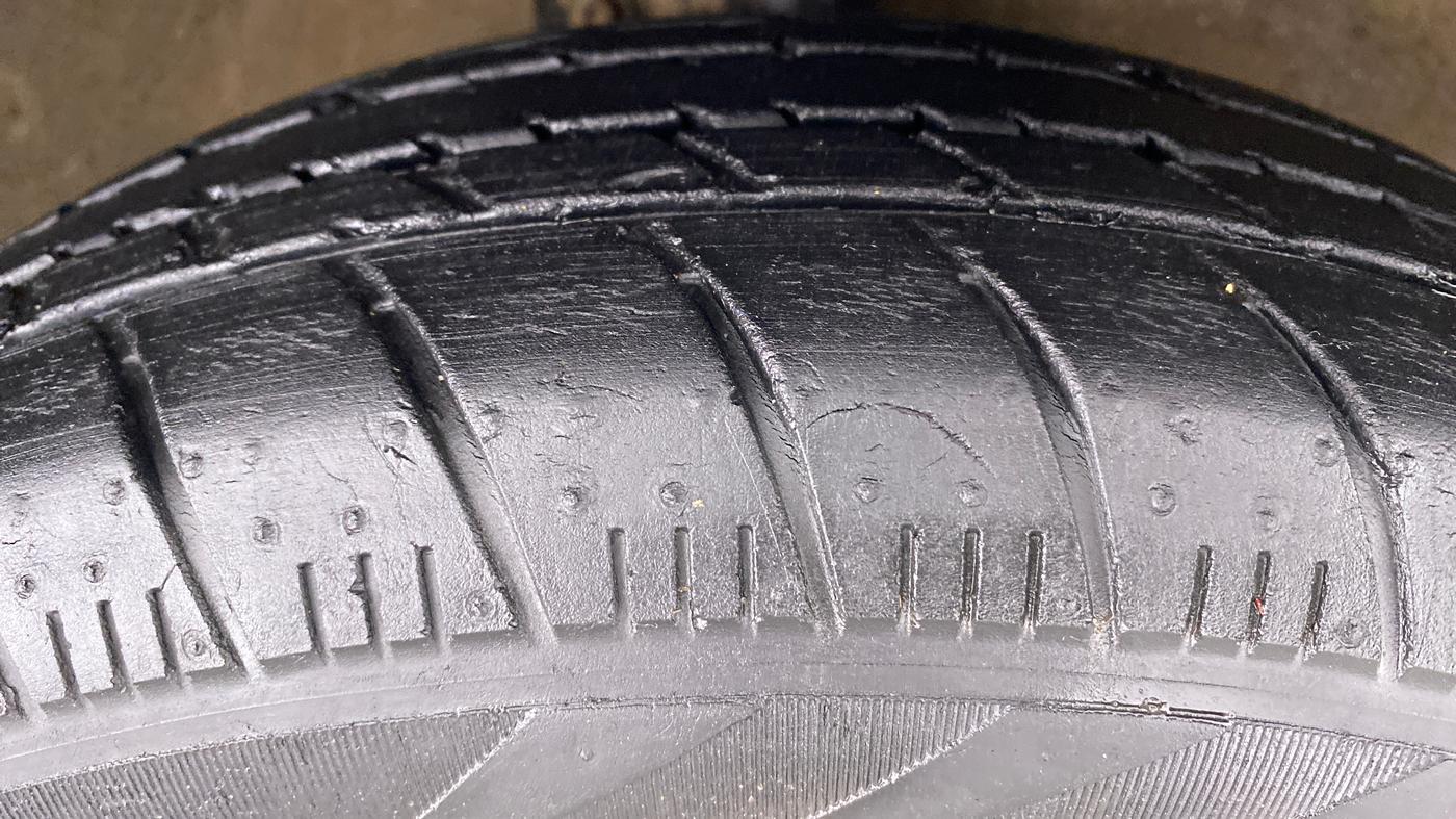 2017 Maruti Celerio ZXI AMT, Petrol, Automatic, 59,115 km, Right Front Tyre Tread