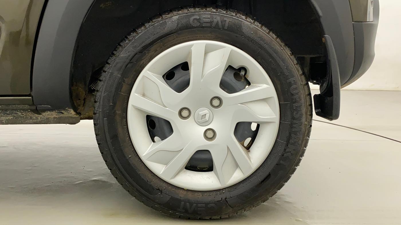 2023 Renault Kwid RXL 1.0 (O), Petrol, Manual, 3,068 km, Left Rear Wheel