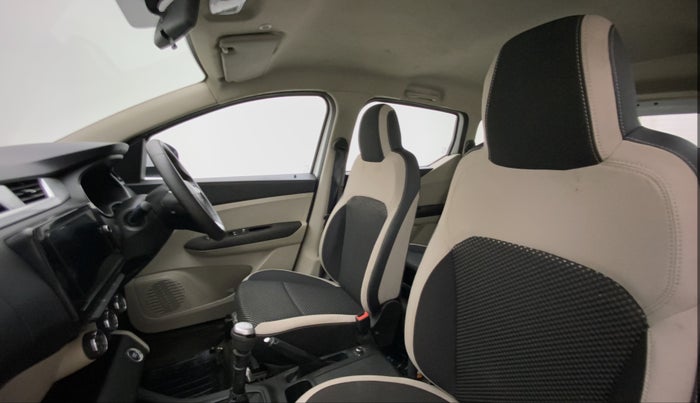 2019 Renault TRIBER RXZ, Petrol, Manual, 19,719 km, Right Side Front Door Cabin