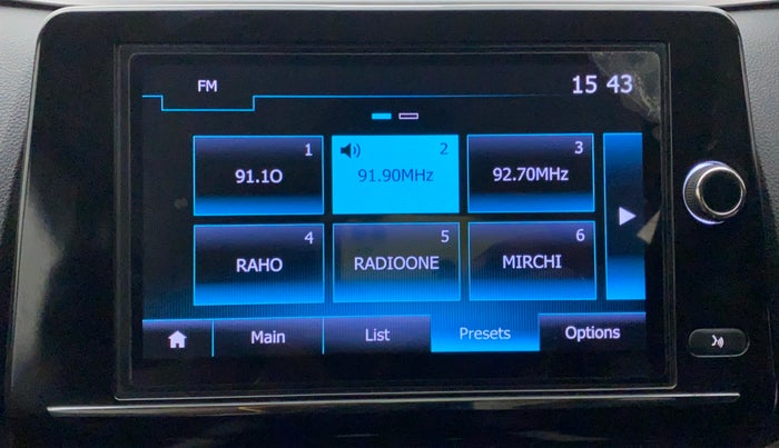 2019 Renault TRIBER RXZ, Petrol, Manual, 19,719 km, Infotainment System