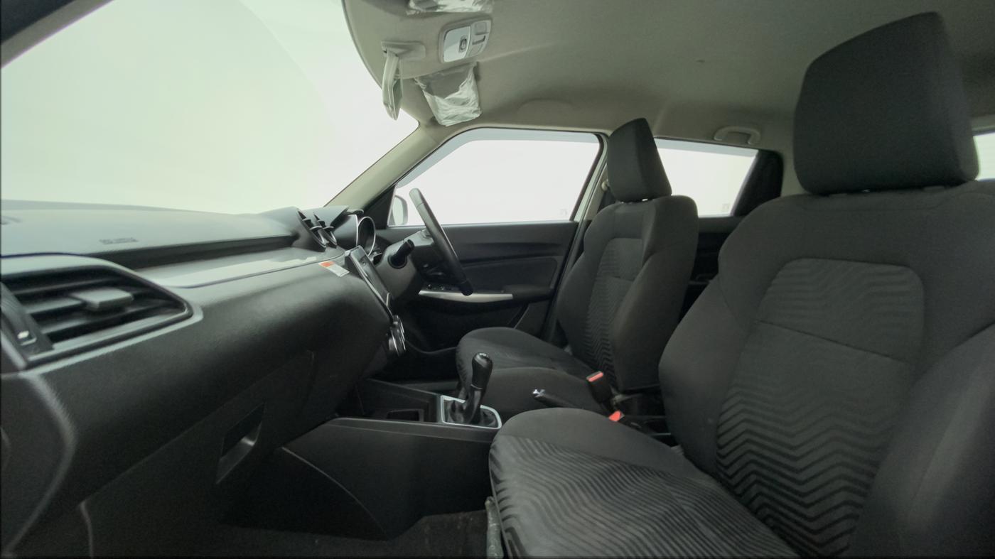 2020 Maruti Swift ZXI+, Petrol, Manual, 24,368 km, Right Side Front Door Cabin