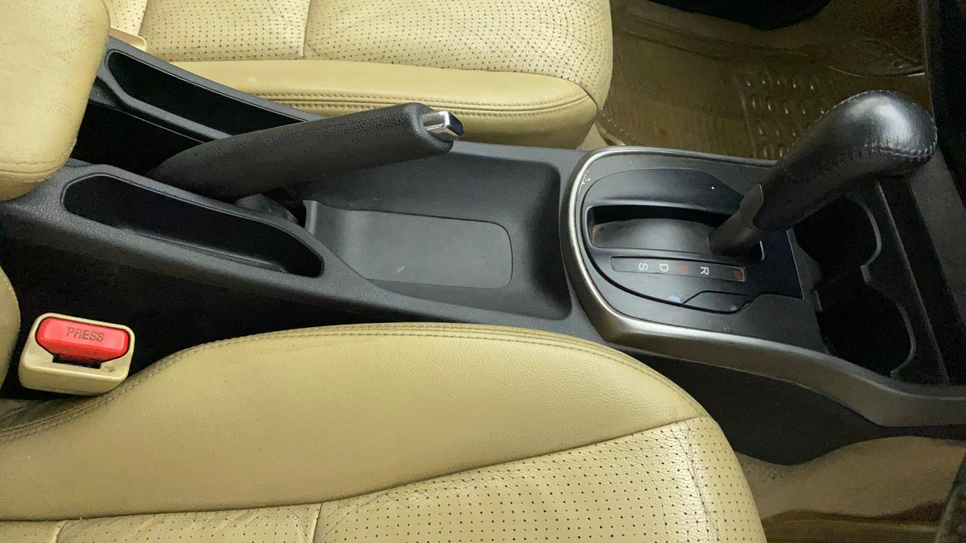 2015 Honda City 1.5L I-VTEC VX CVT, Petrol, Automatic, 93,774 km, Gear Lever