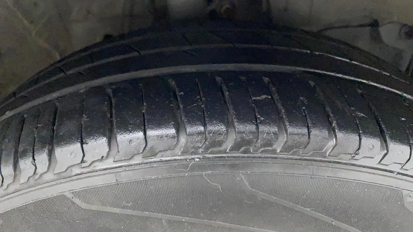 2015 Honda City 1.5L I-VTEC VX CVT, Petrol, Automatic, 93,774 km, Right Front Tyre Tread