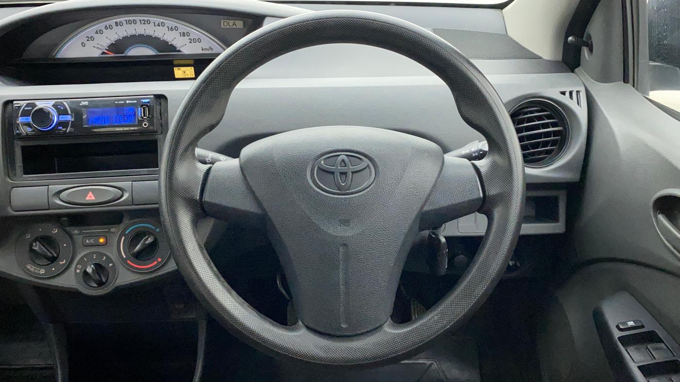 2012 Toyota Etios Liva GD, Diesel, Manual, 79,444 km, Steering Wheel Close Up
