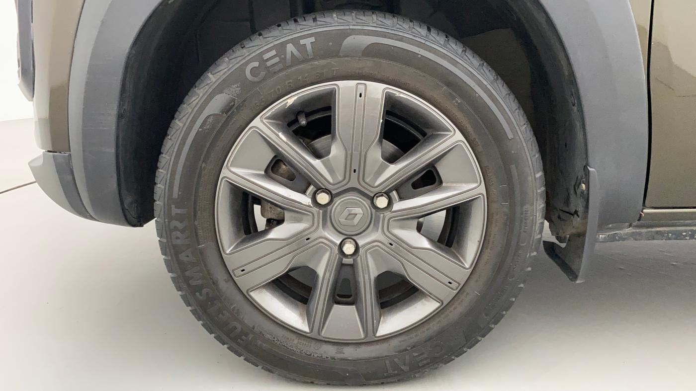 2019 Renault Kwid CLIMBER 1.0 AMT (O), Petrol, Automatic, 14,905 km, Left Front Wheel
