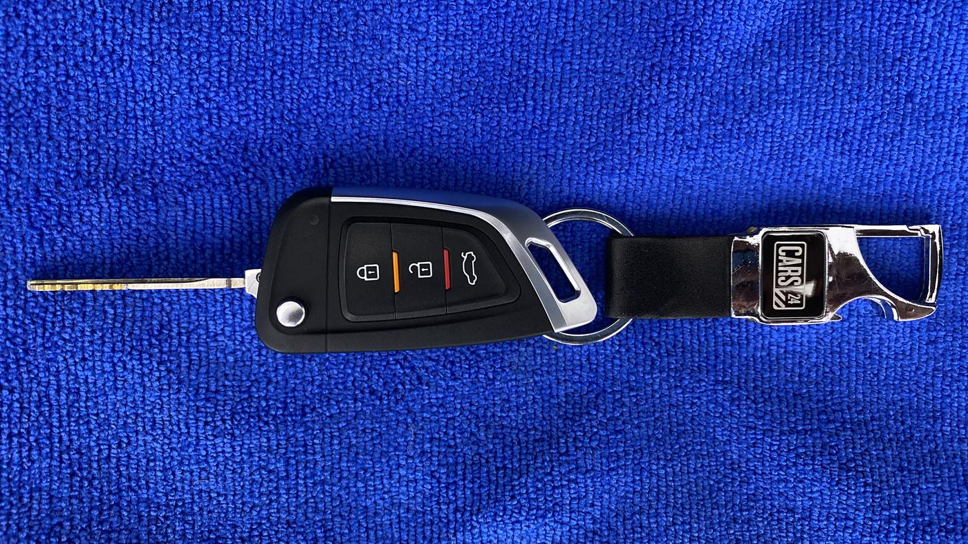 2018 Maruti Alto K10 VXI, Petrol, Manual, 16,711 km, Key Close Up