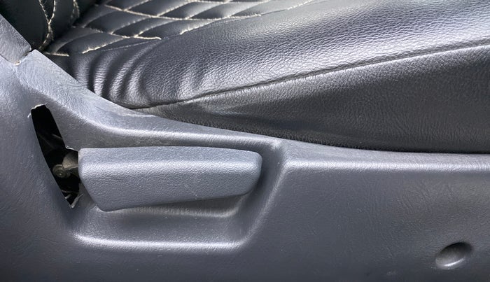 2018 Maruti Alto K10 VXI, Petrol, Manual, 16,711 km, Driver Side Adjustment Panel