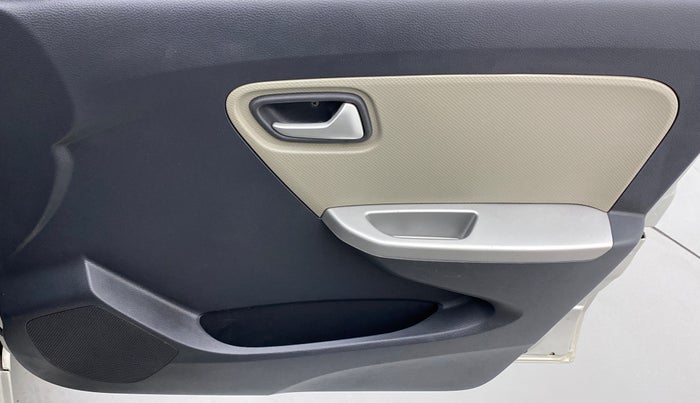 2018 Maruti Alto K10 VXI, Petrol, Manual, 16,711 km, Driver Side Door Panels Control